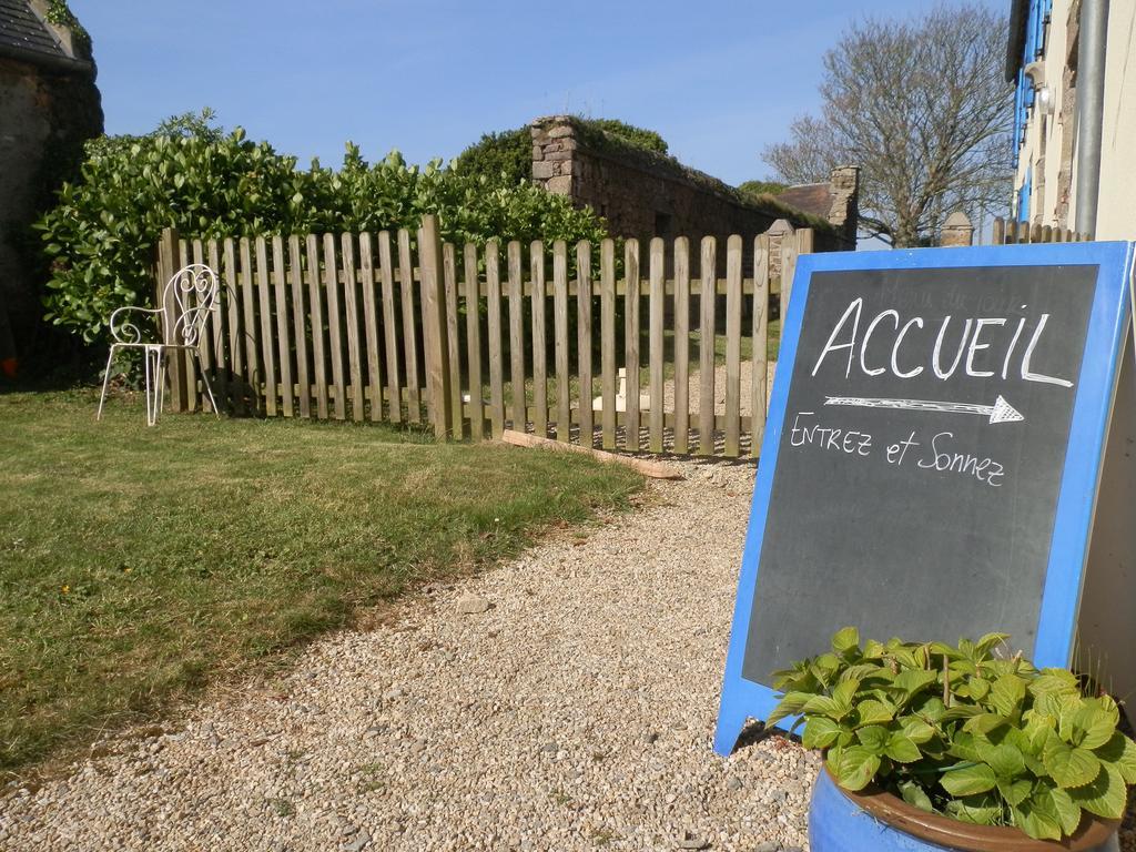 La Cle Des Champs Des Abers Bed and Breakfast Saint-Pabu  Exteriör bild